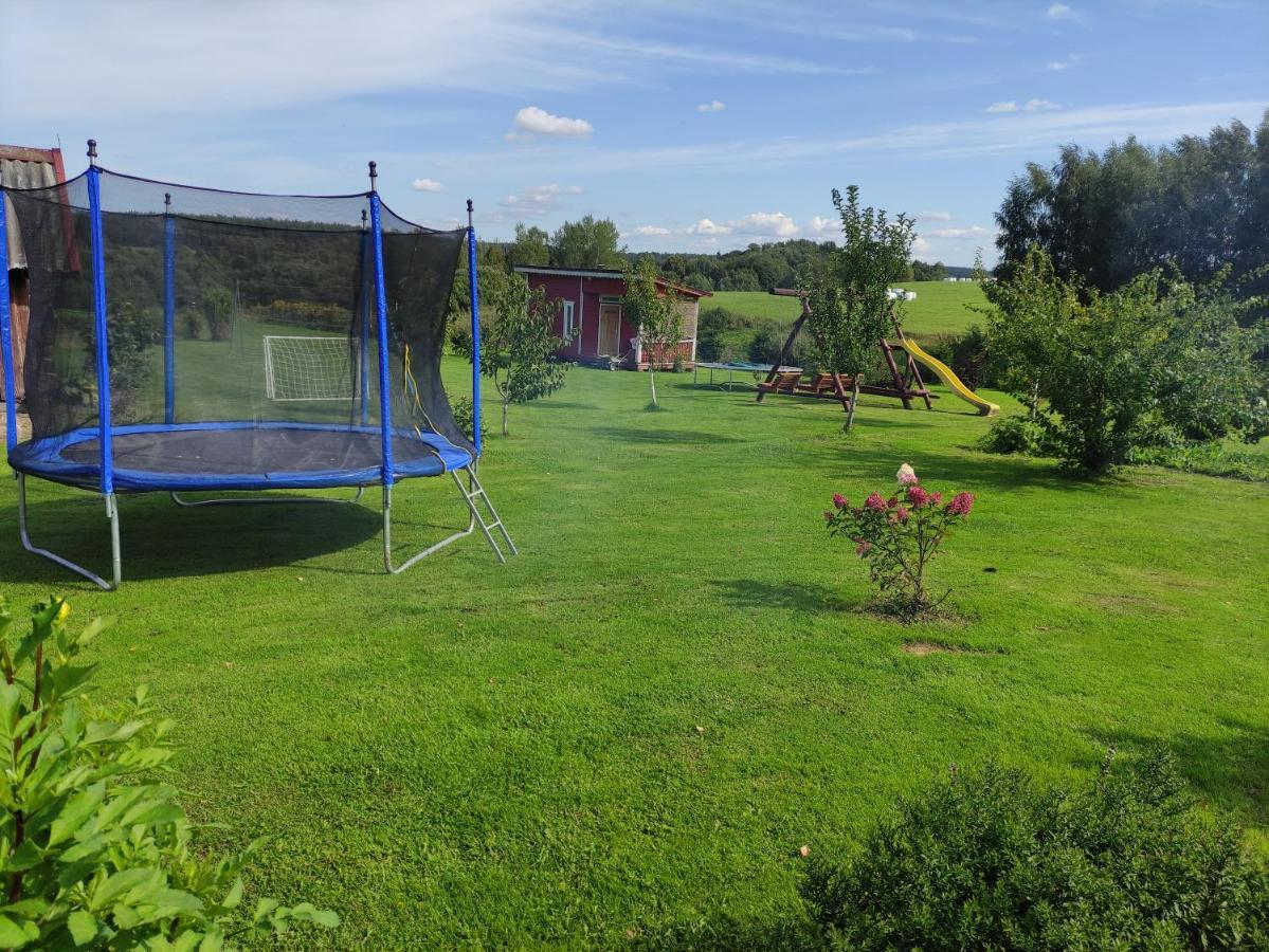 Zalioji Villa Paduyelis Exteriör bild