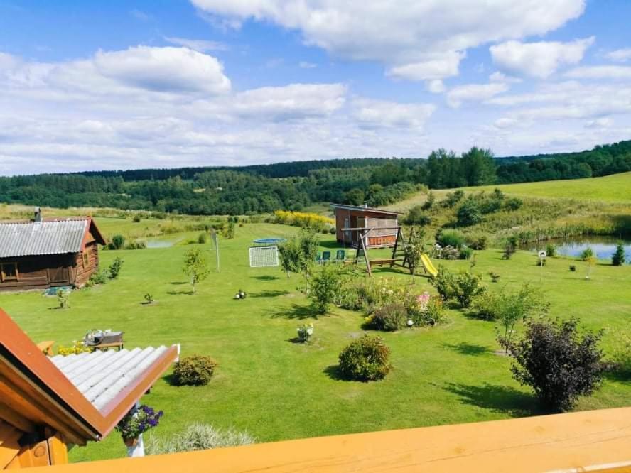 Zalioji Villa Paduyelis Exteriör bild