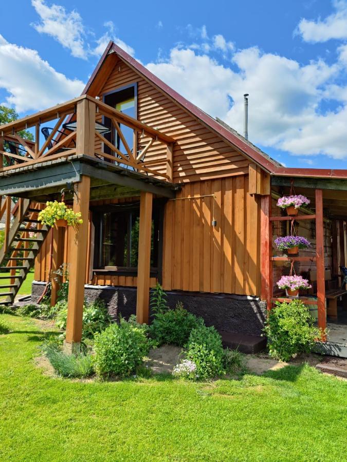 Zalioji Villa Paduyelis Exteriör bild