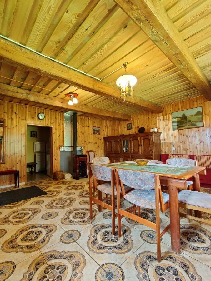 Zalioji Villa Paduyelis Exteriör bild