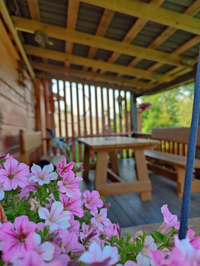 Zalioji Villa Paduyelis Exteriör bild