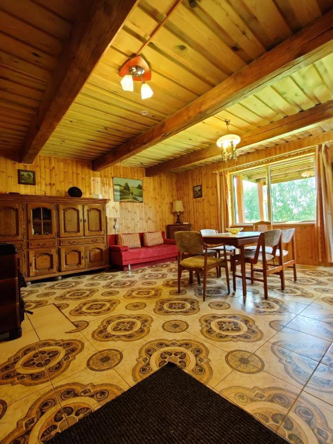 Zalioji Villa Paduyelis Exteriör bild
