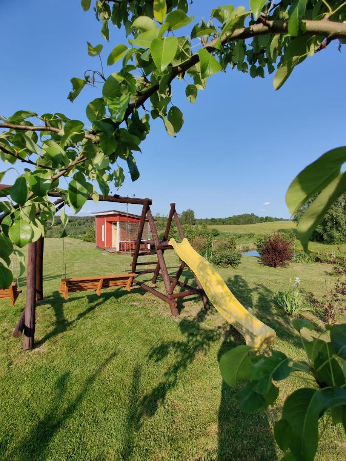 Zalioji Villa Paduyelis Exteriör bild